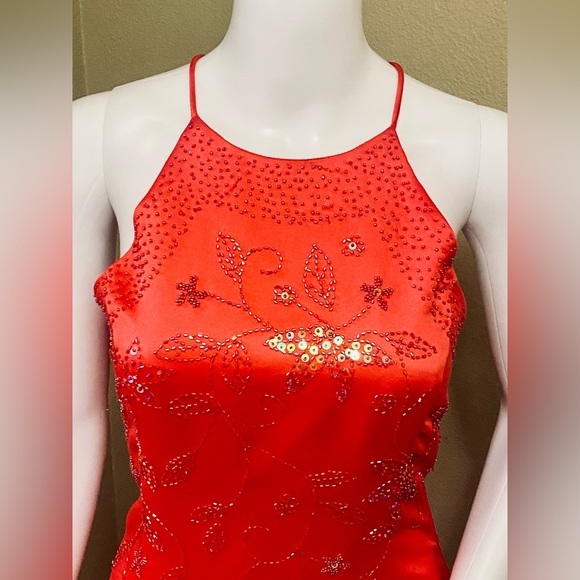 Vintage Roberta Beaded Evening Gown - Picture 4 of 15